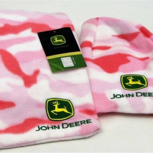John Deere Pink Camouflage Hat and Scarf Set - Picture 6 of 6